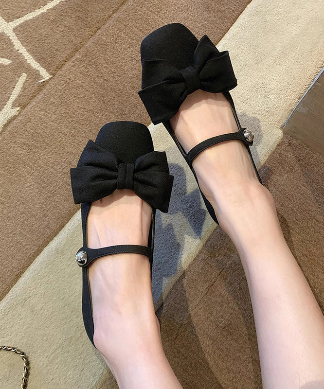 Graceful Orthopedic Shoes for Modern Look