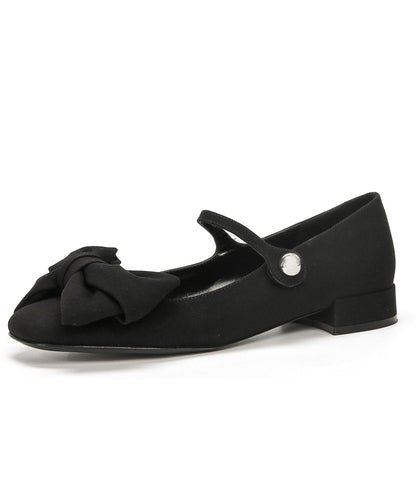 Graceful Orthopedic Shoes for Modern Look