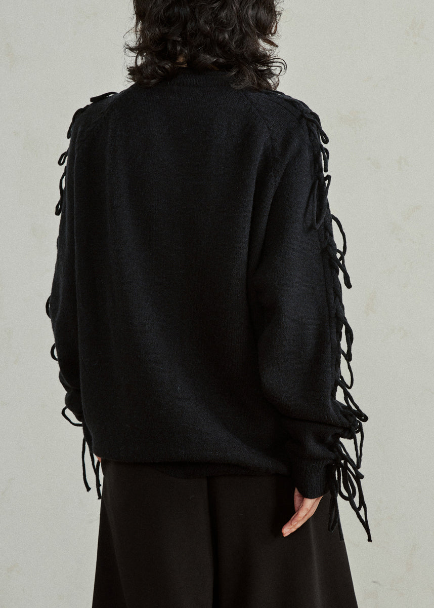 Effortlessly Elegant Sweater with a Timeless Design