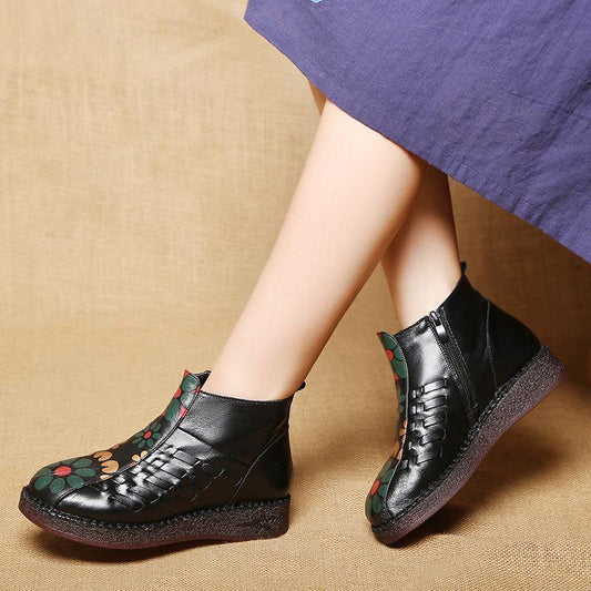 Graceful Orthopedic Boots for Modern Look