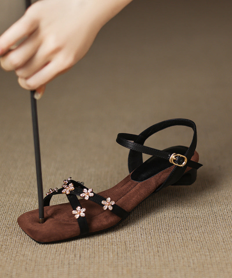 Chic Orthopedic Sandals with Unique Design
