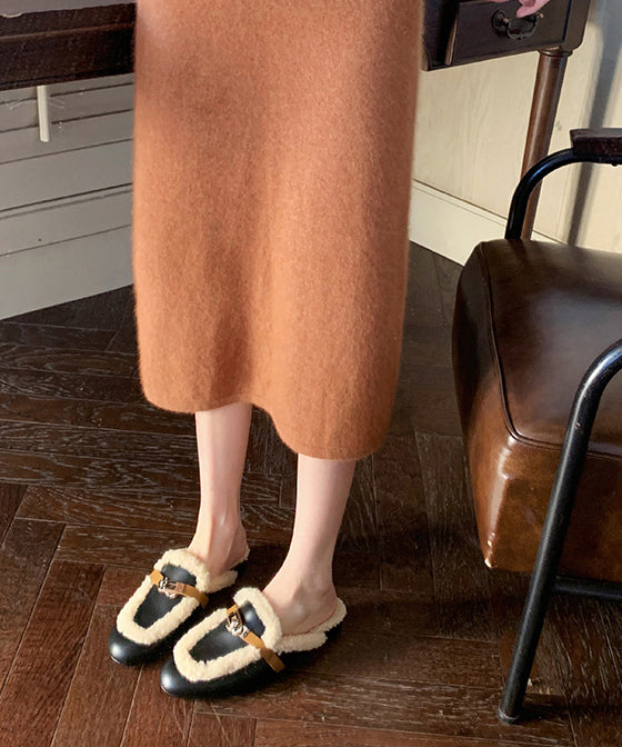 Graceful Orthopedic Slippers for Modern Look