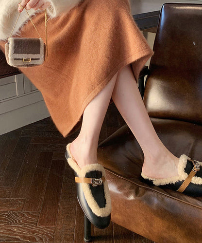 Graceful Orthopedic Slippers for Modern Look
