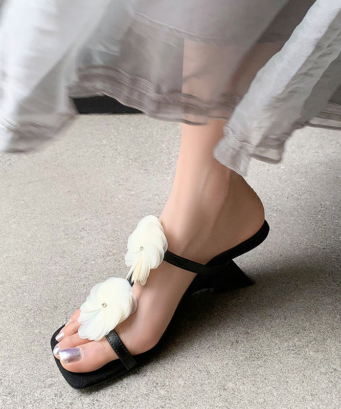 Graceful Orthopedic Sandals for Modern Look