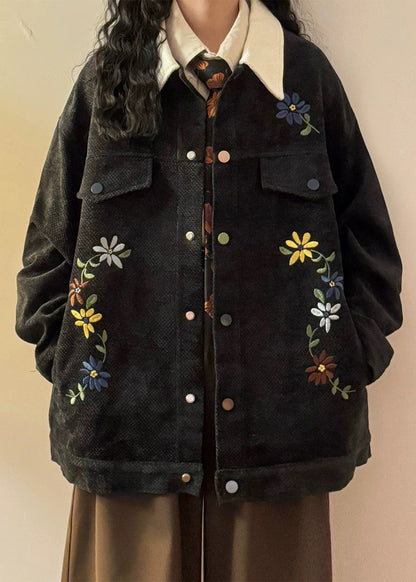 Elegantly Styled Coat for Everyday Wear