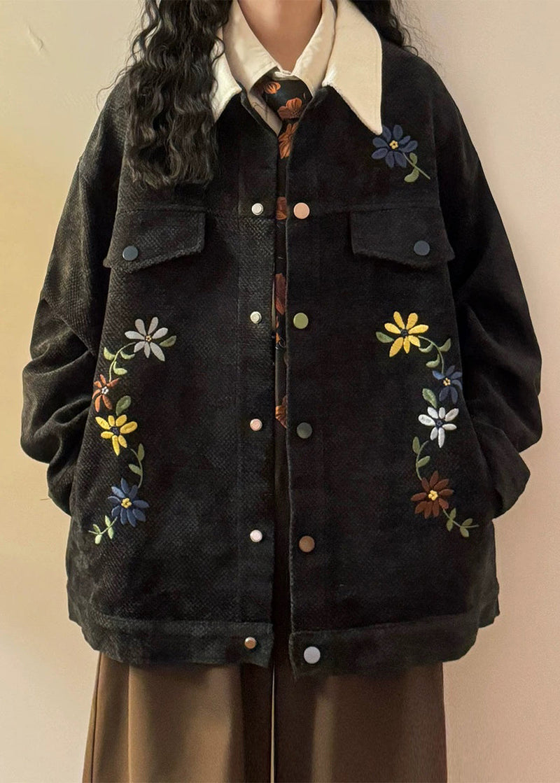 Elegantly Styled Coat for Everyday Wear
