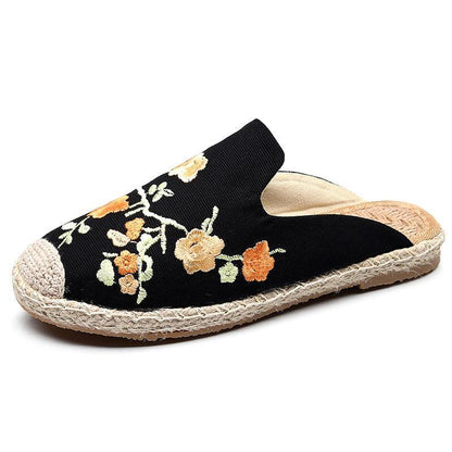 Chic Orthopedic Slippers with Unique Design