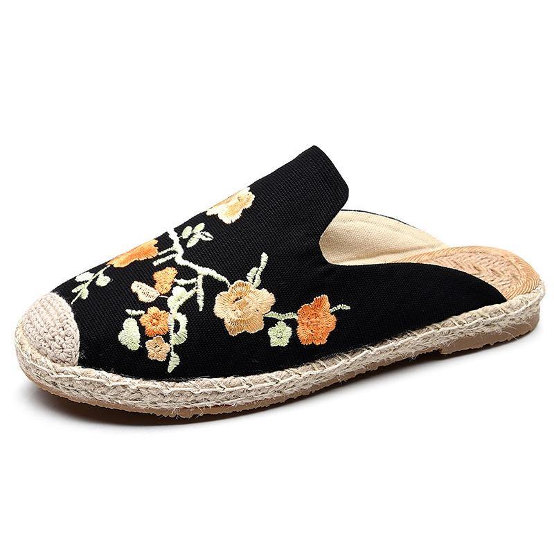 Chic Orthopedic Slippers with Unique Design