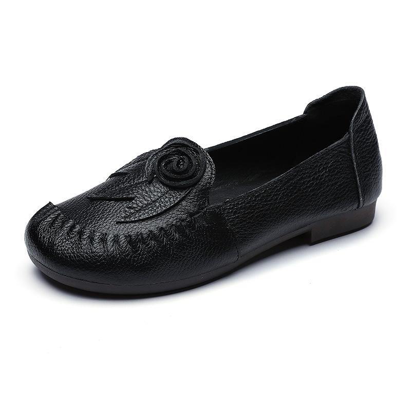 Graceful Orthopedic Shoes for Modern Look