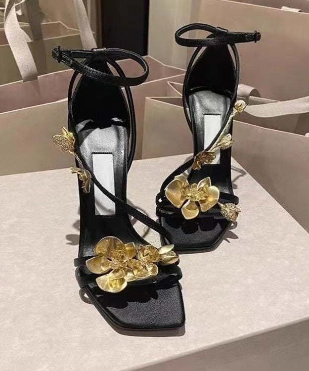 Chic Orthopedic Sandals with Unique Design