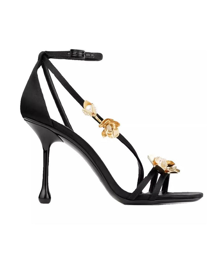 Chic Orthopedic Sandals with Unique Design