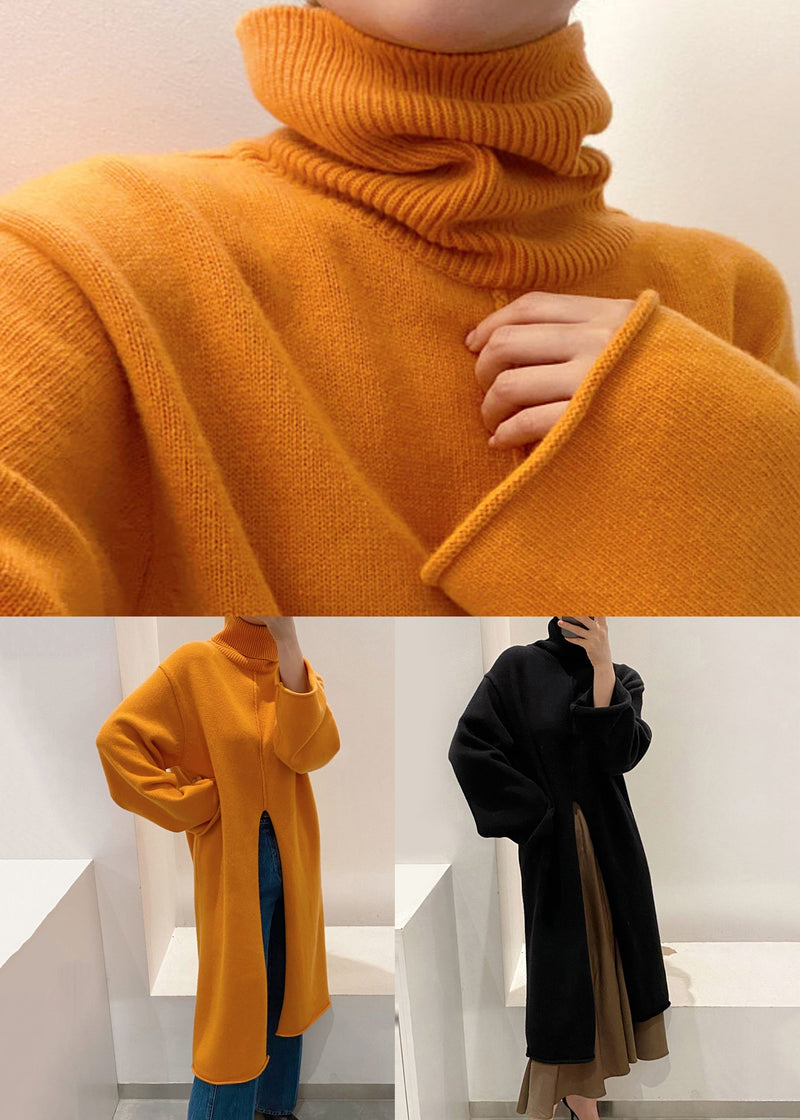 Classic Vintage Sweater with a Flattering Fit