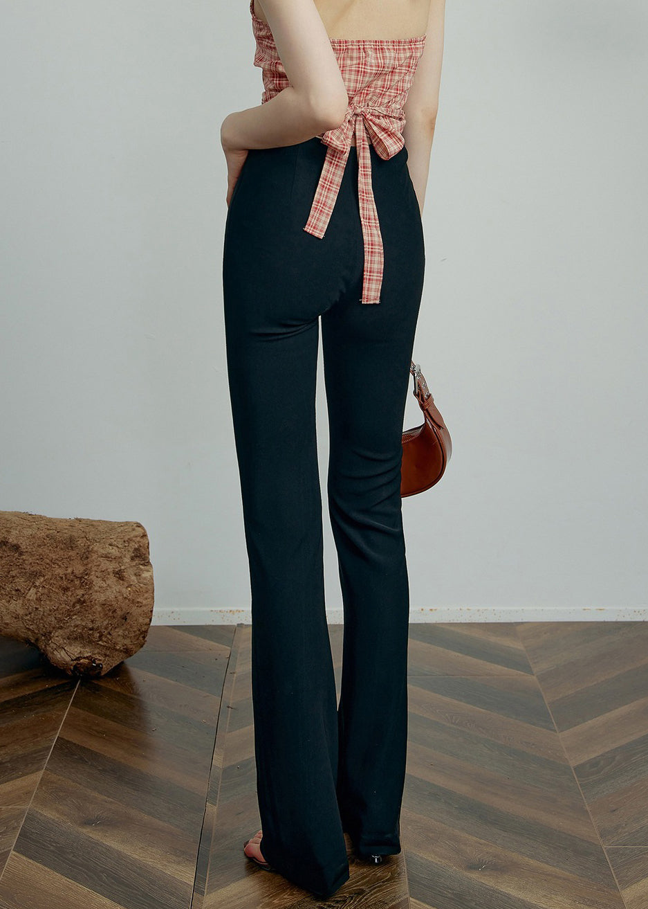 Sophisticated Pants with a Clean Classic Look
