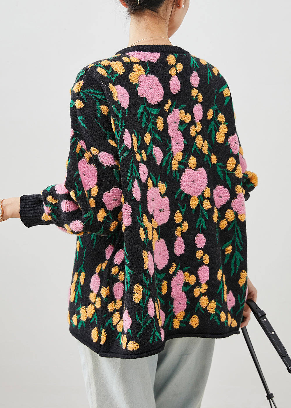 Polished Cardigan with an Effortless Classic Look