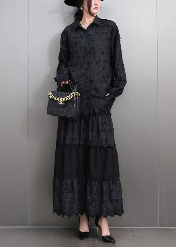 Well Tailored Top with a Graceful Silhouette