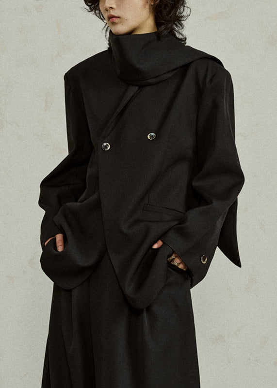 Beautifully Finished Coat in a Timeless Design