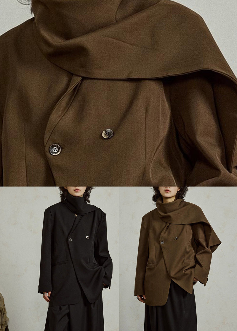 Beautifully Finished Coat in a Timeless Design