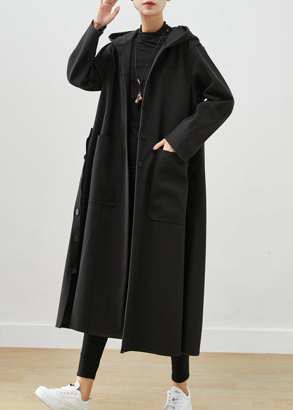 Beautifully Finished Coat in a Timeless Design