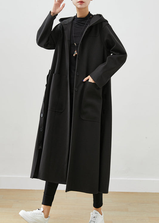 Beautifully Finished Coat in a Timeless Design