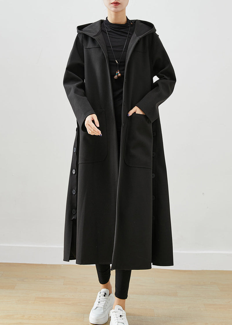Beautifully Finished Coat in a Timeless Design