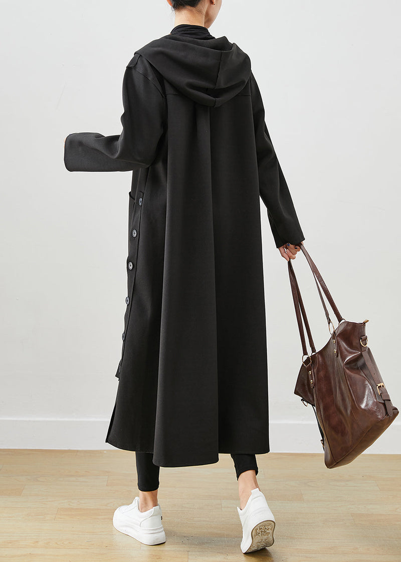 Beautifully Finished Coat in a Timeless Design