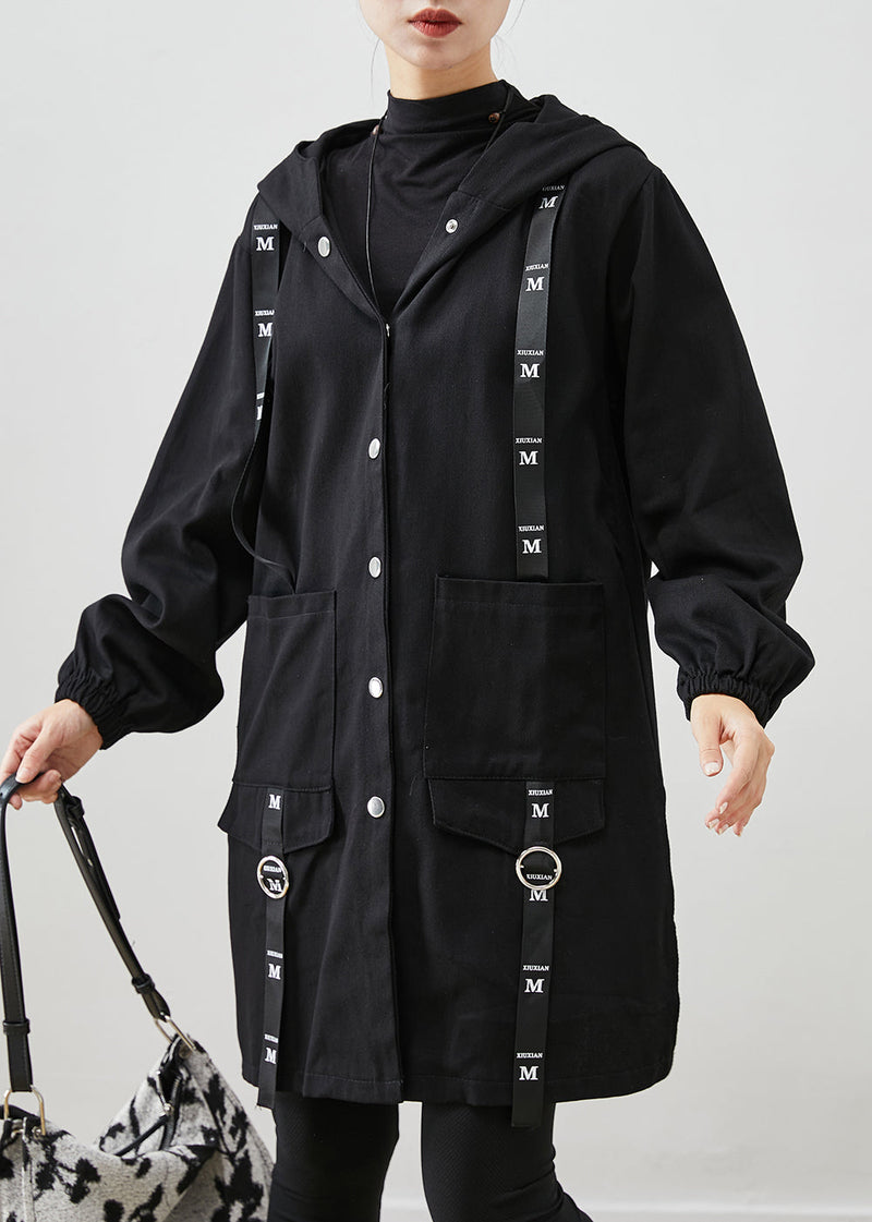 Beautifully Finished Coat in a Timeless Design