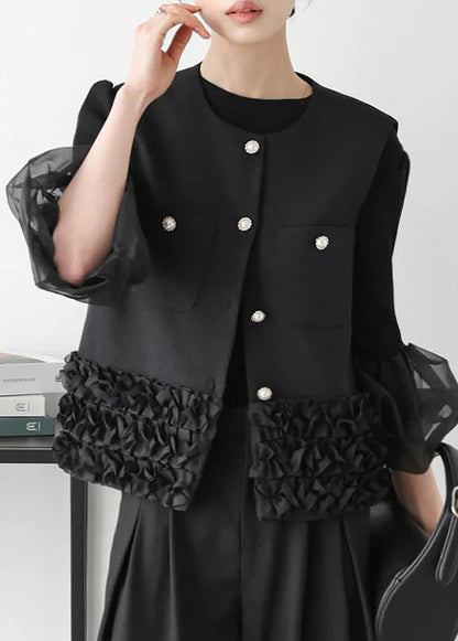 Sophisticated Garment with a Clean Classic Look