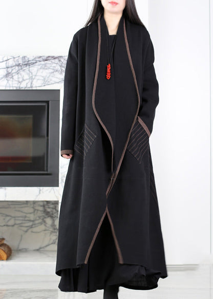 Beautifully Finished Coat in a Timeless Design