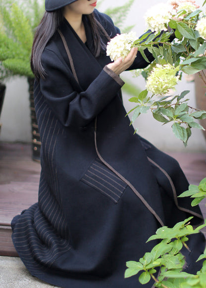 Beautifully Finished Coat in a Timeless Design