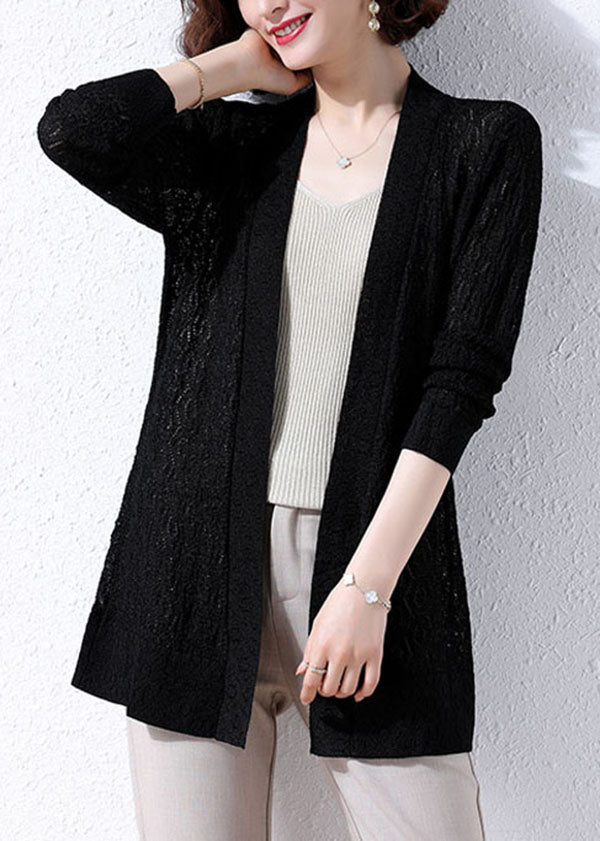Effortlessly Elegant Cardigan with a Timeless Design