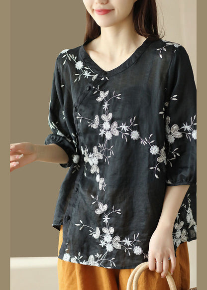 Polished Top with an Effortless Classic Look