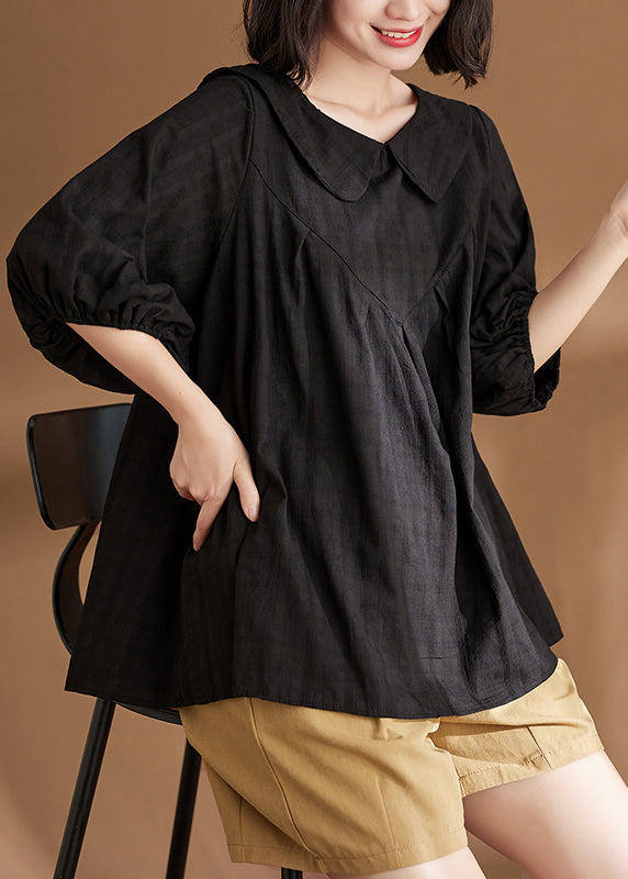 Effortlessly Elegant Top with a Timeless Design
