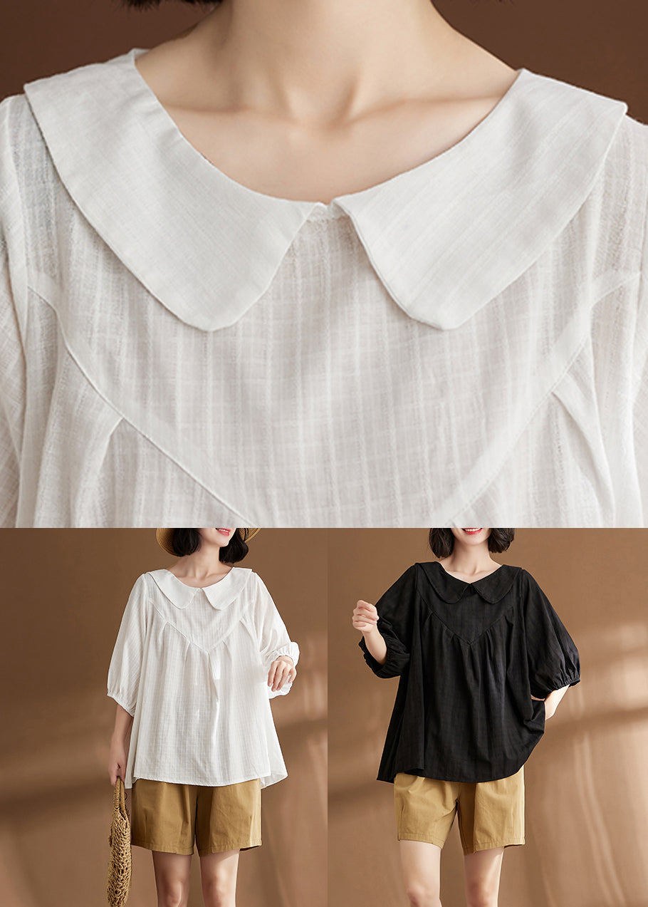 Effortlessly Elegant Top with a Timeless Design