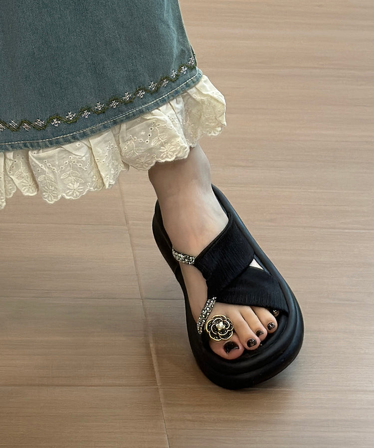 Chic Orthopedic Sandals with Unique Design