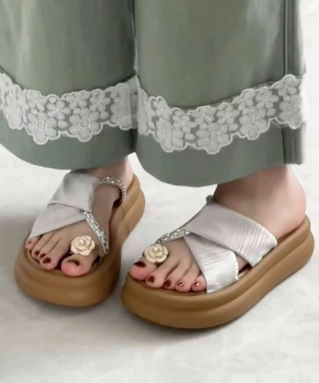 Chic Orthopedic Sandals with Unique Design