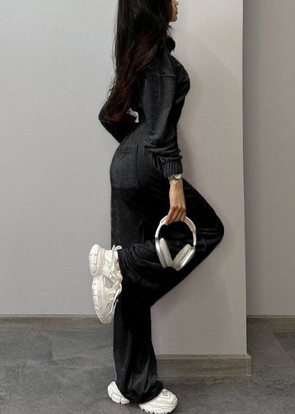 Sophisticated Garment with a Clean Classic Look