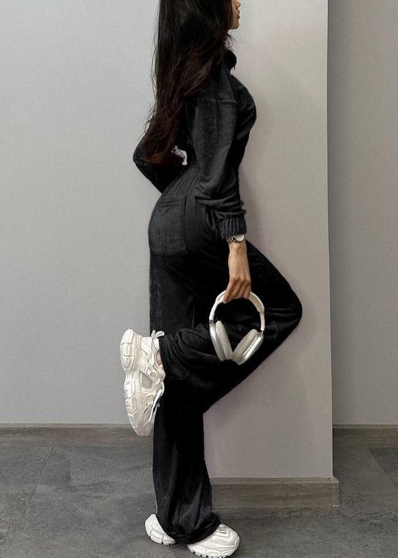 Sophisticated Garment with a Clean Classic Look