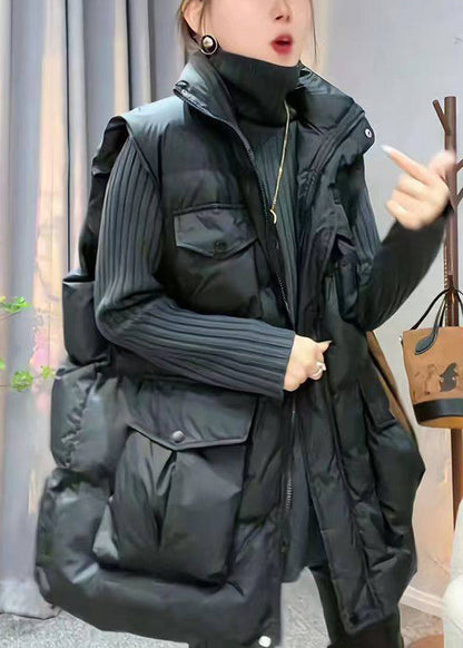Beautifully Finished Coat in a Timeless Design