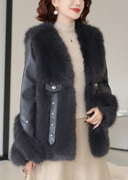 Gracefully Styled Coat for Any Occasion