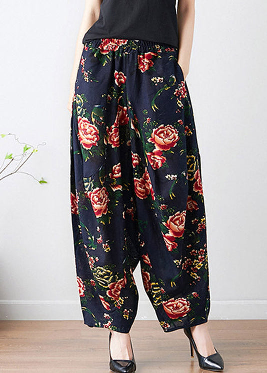 Effortlessly Elegant Pants with a Timeless Design