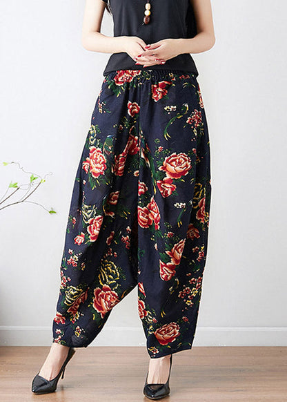 Effortlessly Elegant Pants with a Timeless Design