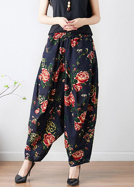 Effortlessly Elegant Pants with a Timeless Design
