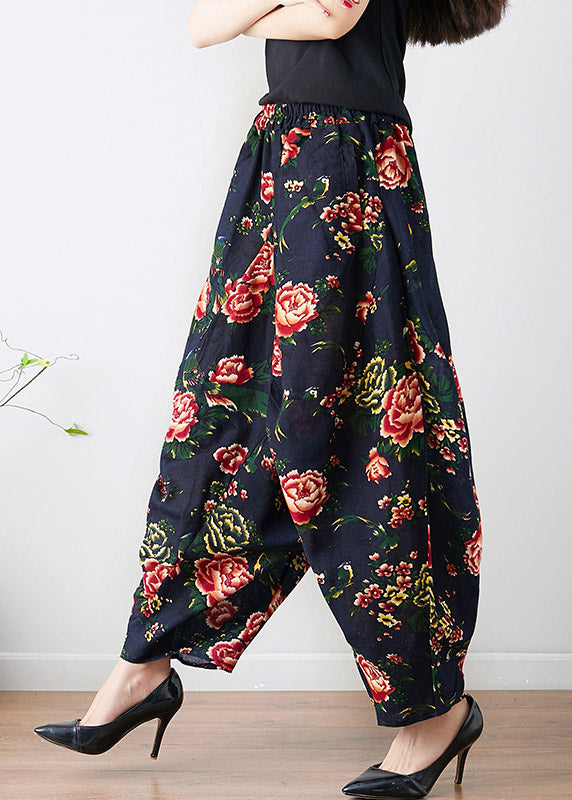 Effortlessly Elegant Pants with a Timeless Design