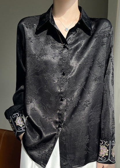 Beautifully Finished Shirt in a Timeless Design