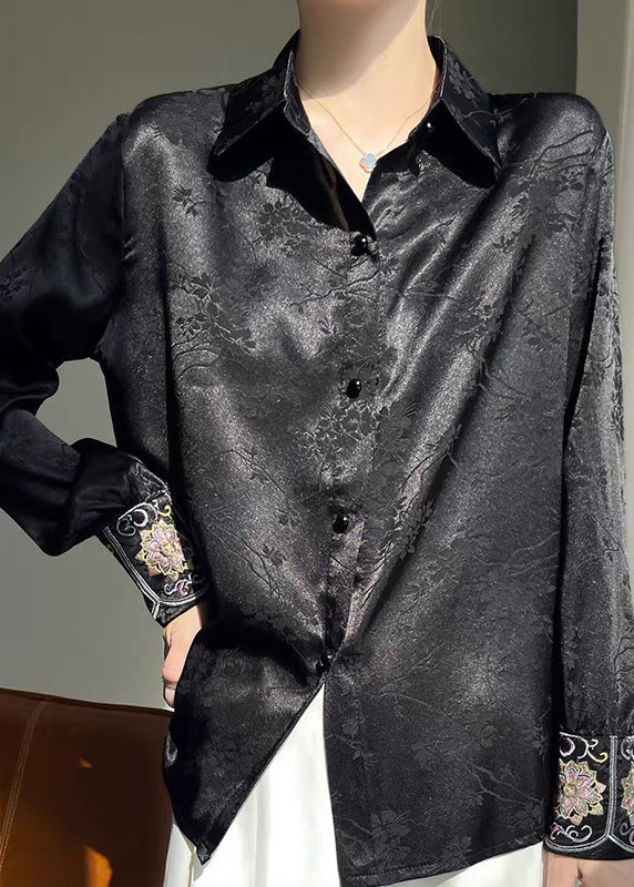 Beautifully Finished Shirt in a Timeless Design
