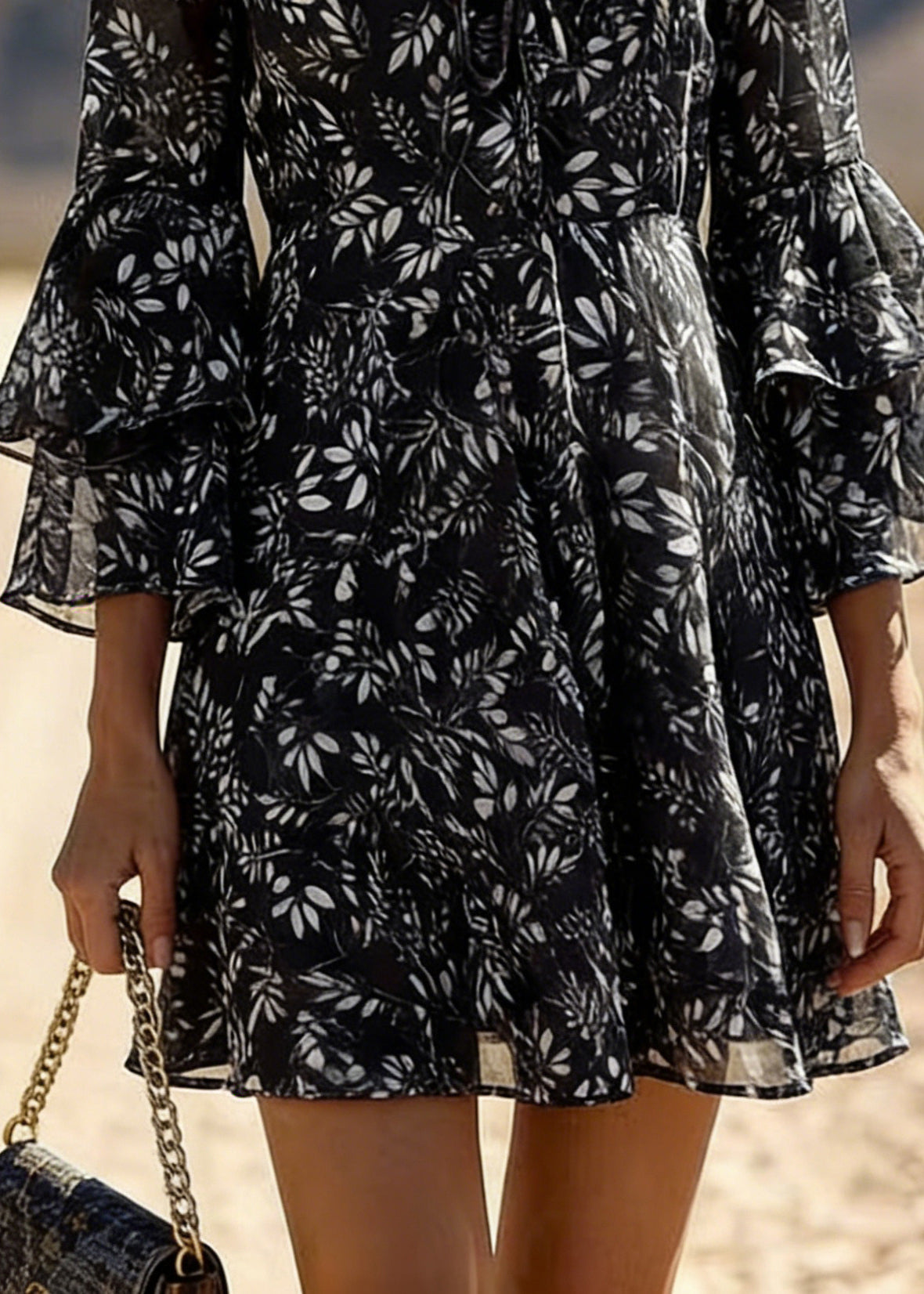 Well Tailored Dress with a Graceful Silhouette