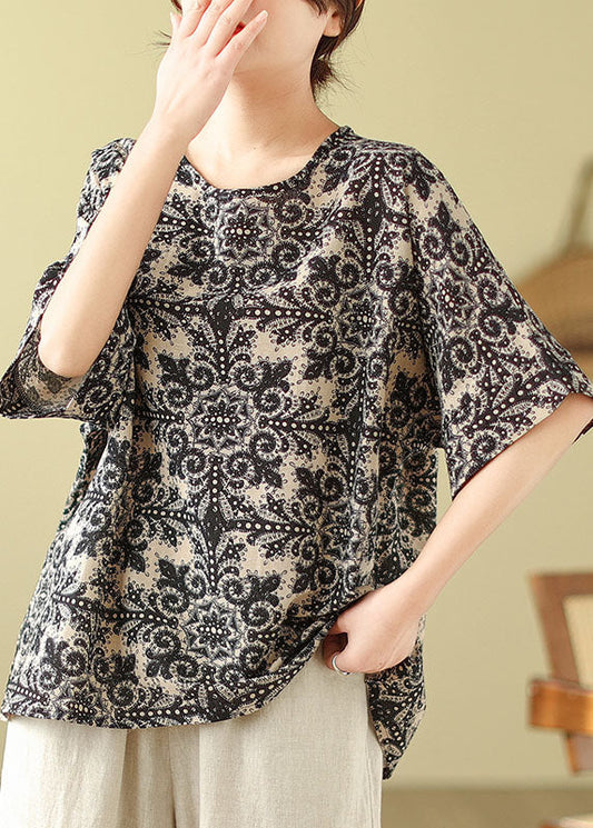 Classic Vintage Top with a Flattering Fit