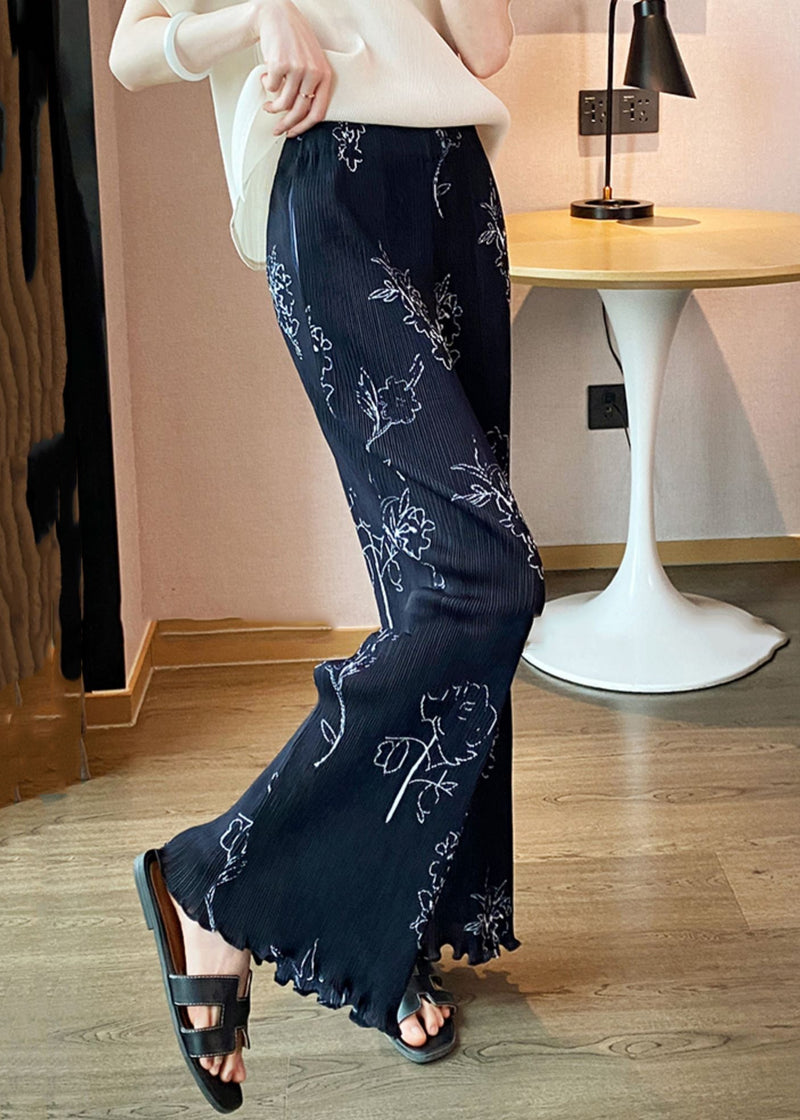 A Vintage Style Pants with Delicate Timeless Details