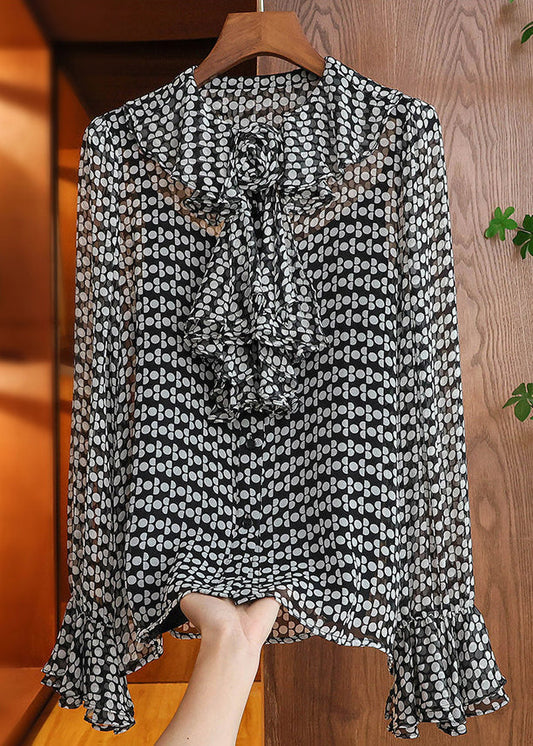 Classic Vintage Garment with a Flattering Fit