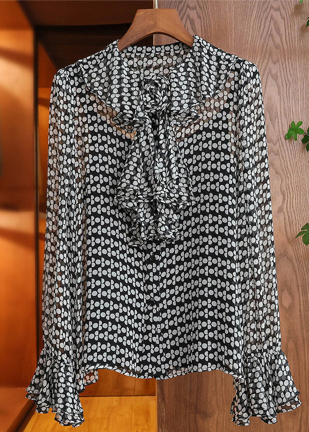 Classic Vintage Garment with a Flattering Fit